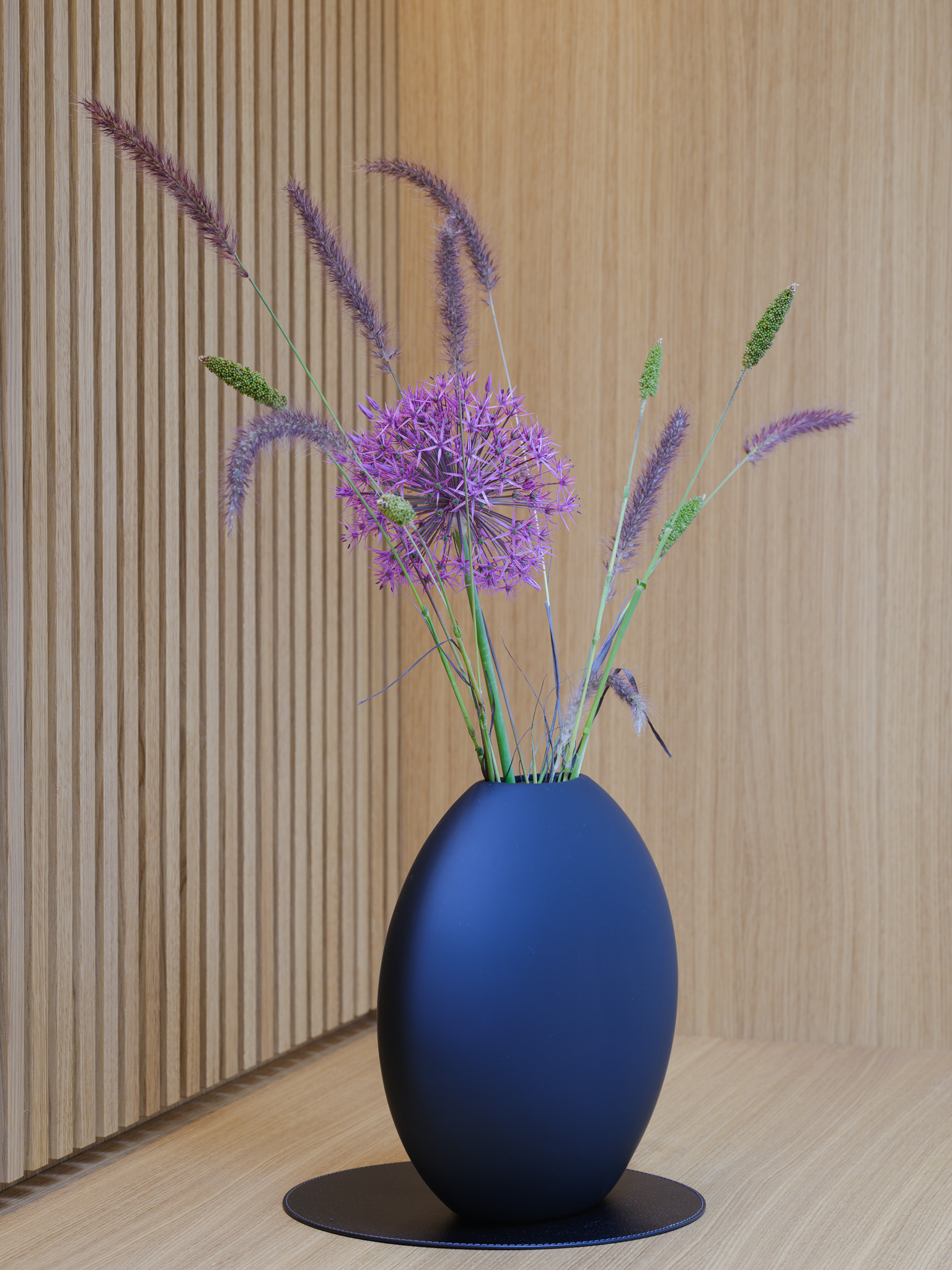 Detail Vase